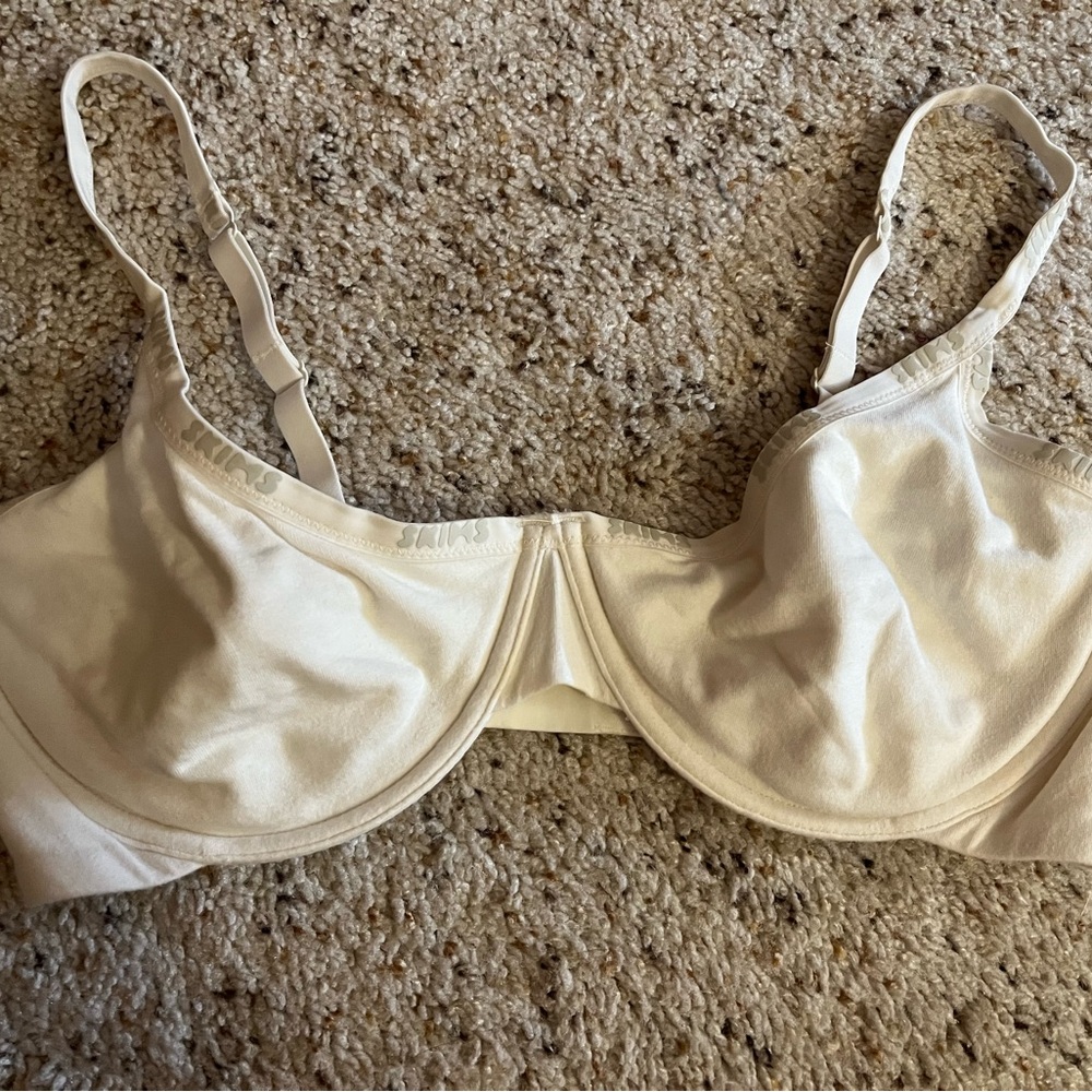 SKIMS Underwire Bra